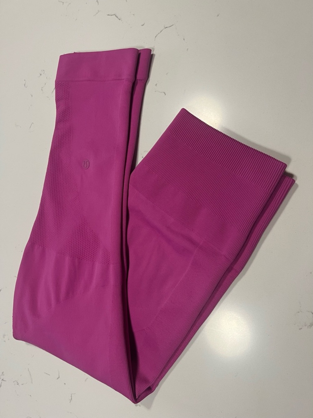 Lululemon Zone In Tight Seamless Legging Size 8 Ultra Violet Compression